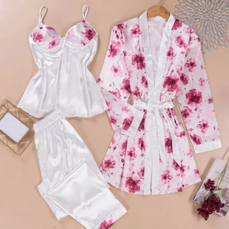 لانجري مع كيمونو ساتان 3 قطع 3028