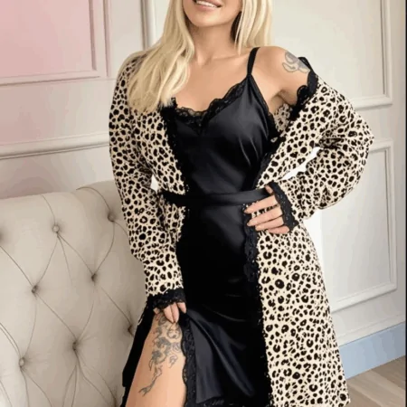 بجامة زبدة مع روب تايجر 3050